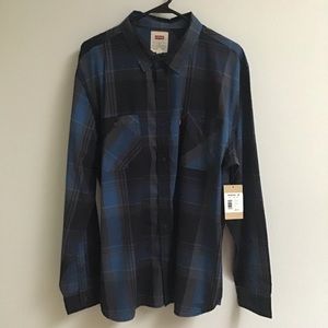 Levi’s casual shirt